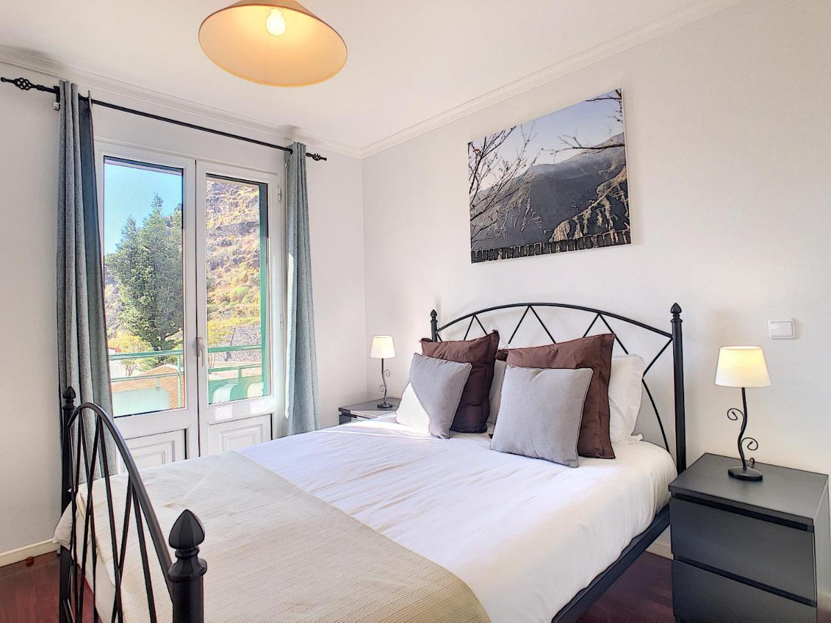 Sea N' Sun Apartment By Lovelystay Ribeira Brava Luaran gambar
